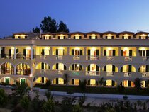 Denise Beach Hotel