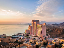 Fairmont Fujairah Beach Resort