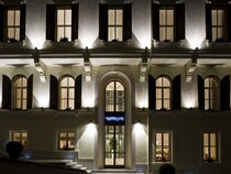 Tomtom Suites