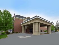 Hampton Inn East Aurora