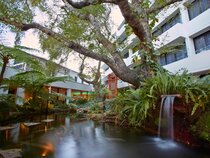 Holiday Inn Warwick Farm