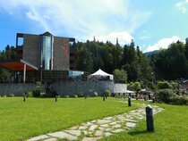 Lux Garden Hotel & Resort