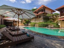 Champlung Sari Hotel