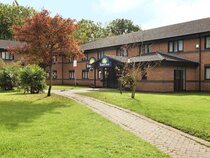 Days Inn by Wyndham Warwick North M40