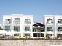 ay Hotel