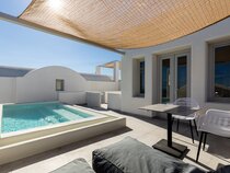 Serapias Suites