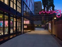 Moxy Mumbai Andheri West