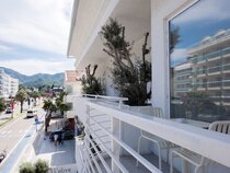 L Olive Homes