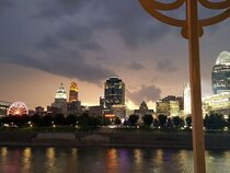 Hampton Inn Cincinnati Riverfront