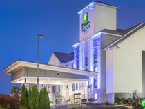 Holiday Inn Express & Suites Louisville East