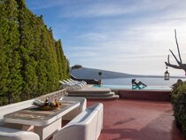 Oia Sunset Villas
