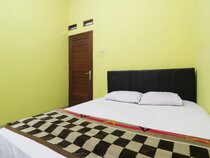 Hotel Surabaya Jaya Bandara Soetta by ZUZU