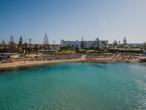 Resort Nissi Beach