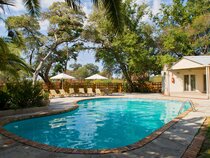 Protea Hotel Zambezi River Lodge