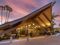 BEST WESTERN PLUS Island Palms Hotel & Marina