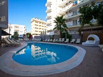 Aurasia Beach Hotel