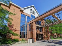 Four Points by Sheraton St. Catharines Niagara Suites