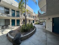 Studio 6 Suites Gardena