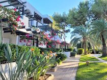 Los Tilos Aparthotel
