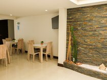 Loyds Hotel