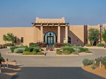 Bab Al Nojoum Bateen Liwa
