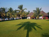 Royam Hotel