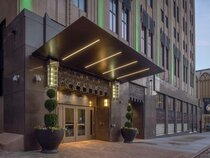 Tulsa Club Hotel Curio Collection By Hilton