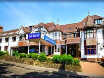 The Luton Hotel