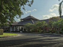 Padma Resort Legian