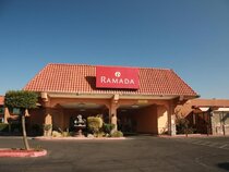 Ramada by Wyndham Fresno North