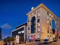 Ramada Encore By Wyndham Istanbul Basin Express