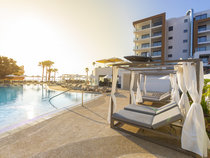 Leonardo Crystal Cove Hotel and Spa by the Sea