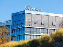 Marine Hotel