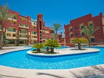Sun & Sea Hotel