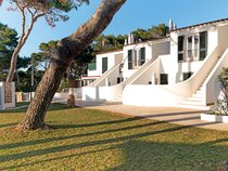 Apartamentos Cala Blanca