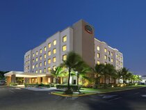 Courtyard Panama Metromall