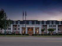 Hampton Inn & Suites Williamsburg/Richmond Rd.