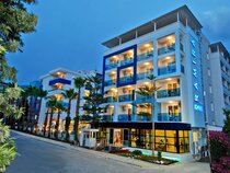 Kleopatra Ramira Hotel