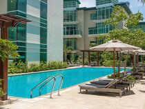 Aruga by Rockwell Hotel