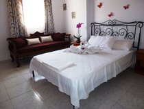 Atalos Hotel Apartments & Suites
