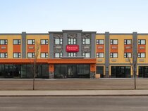 Ramada by Wyndham West Edmonton Hotel & Suites