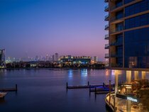 Hilton Dubai Creek Residences