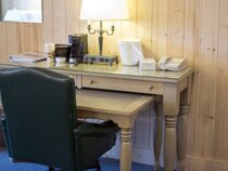 Aspen Village Inn