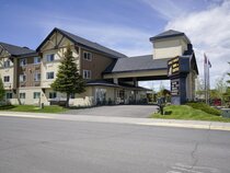 Gray Wolf Inn at West Yellowstone