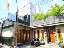 Gempita House by ZUZU