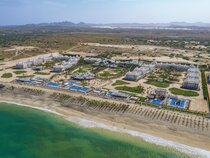 Hotel Riu Karamboa