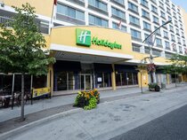 Four Points by Sheraton Windsor Downtown