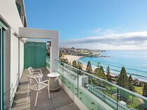 Crowne Plaza Coogee Beach