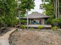 Koh Jum Beach Villas