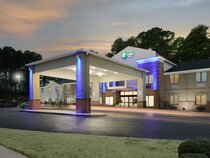 Holiday Inn Express Camden